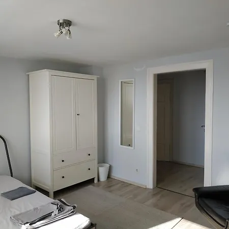 Moderne Mit Gratis Parkplatz - Zentral Zwischen Bahnhof Und Innenstadt * Freiberg