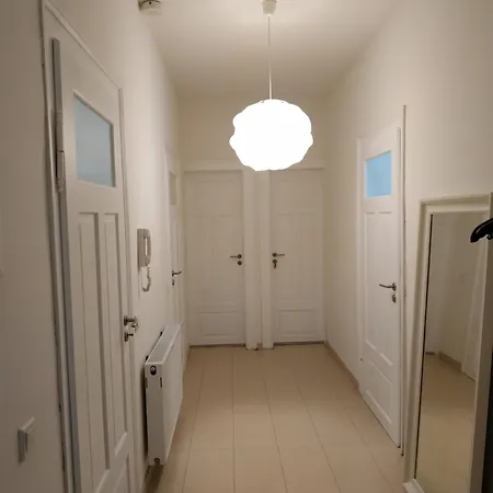 Moderne Mit Gratis Parkplatz - Zentral Zwischen Bahnhof Und Innenstadt Apartment *