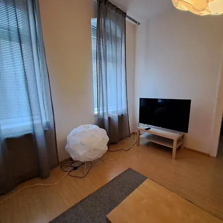 Moderne Mit Gratis Parkplatz - Zentral Zwischen Bahnhof Und Innenstadt
