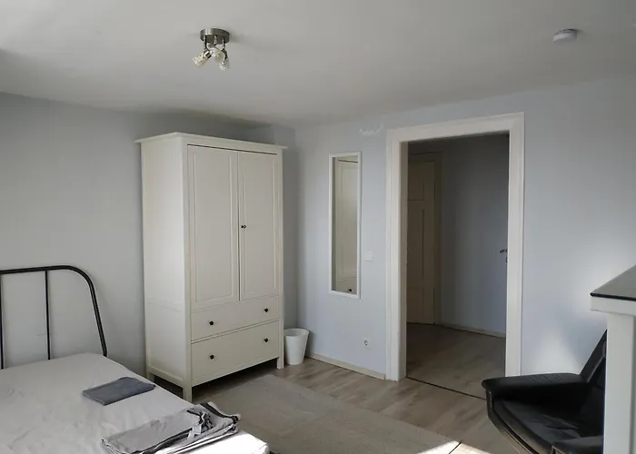 Moderne Mit Gratis Parkplatz - Zentral Zwischen Bahnhof Und Innenstadt * Freiberg