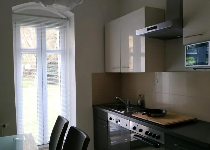 Moderne Mit Gratis Parkplatz - Zentral Zwischen Bahnhof Und Innenstadt