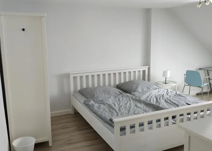 Moderne Mit Gratis Parkplatz - Zentral Zwischen Bahnhof Und Innenstadt * Freiberg